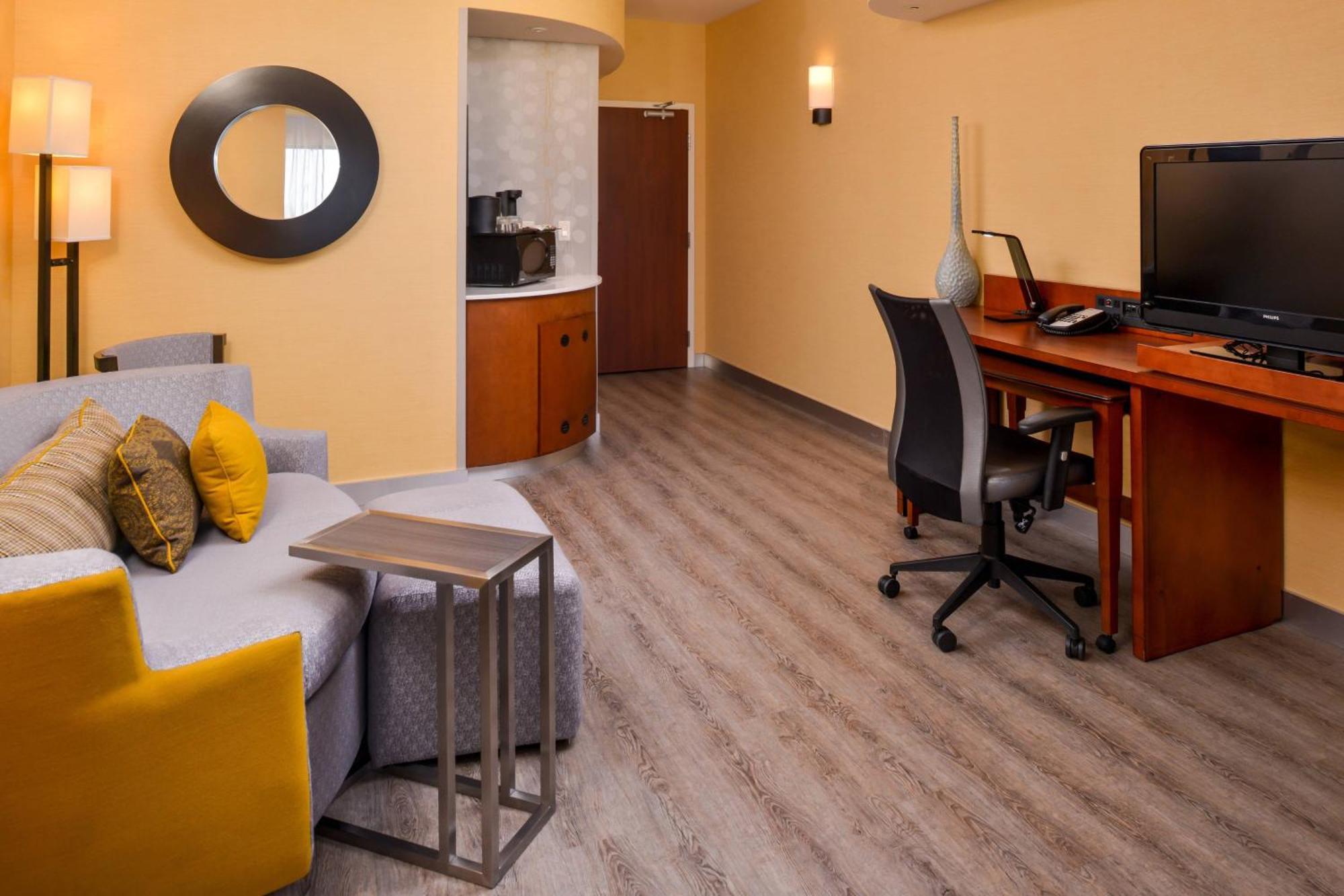 Courtyard By Marriott Victorville Hesperia Esterno foto