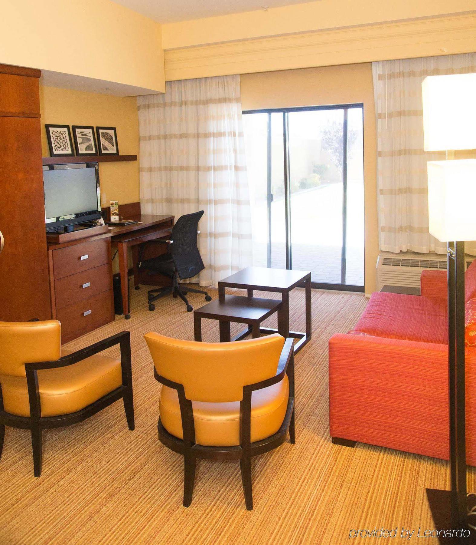 Courtyard By Marriott Victorville Hesperia Esterno foto