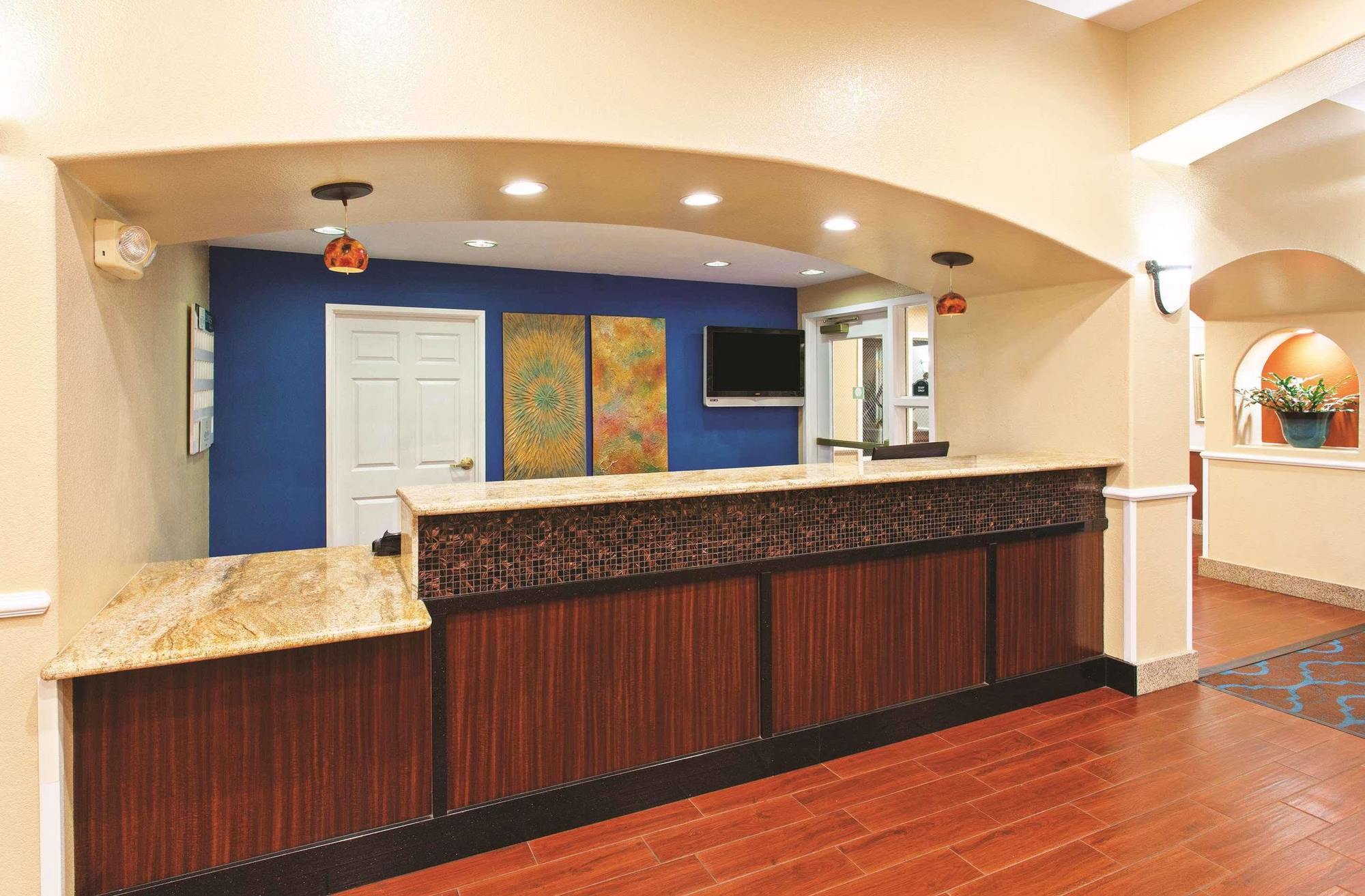 Courtyard By Marriott Victorville Hesperia Esterno foto